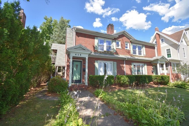 Building Photo - 413-415 W Main St. Unit 415B