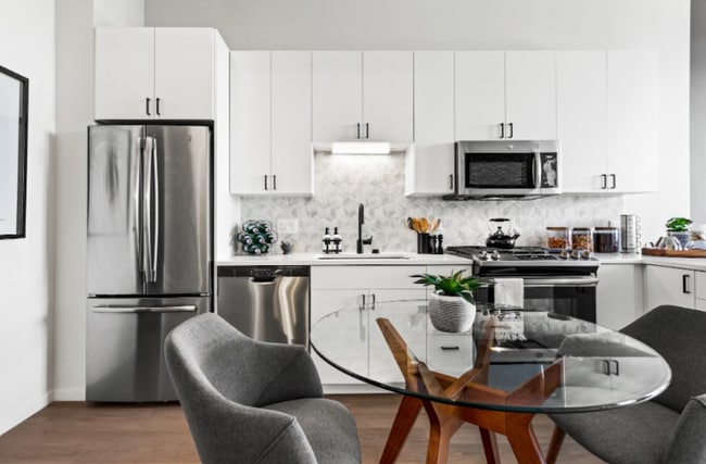 Photo - 2477 N Milwaukee Ave