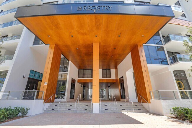 Building Photo - The Registry Las Olas Rental