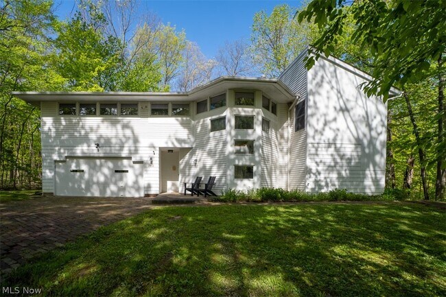 3812 Ellendale Rd