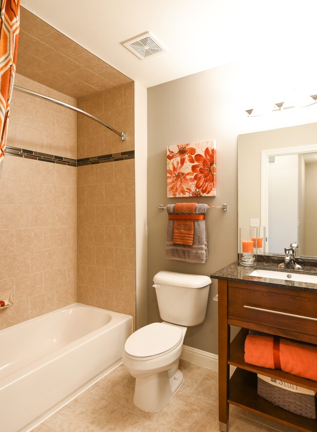 Encore Townhomes I Townhomes for Rent Utica, MI