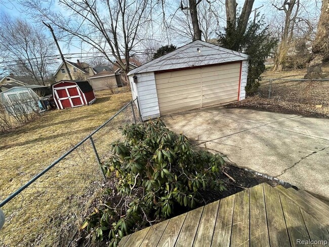 Photo - 916 Owana Ave