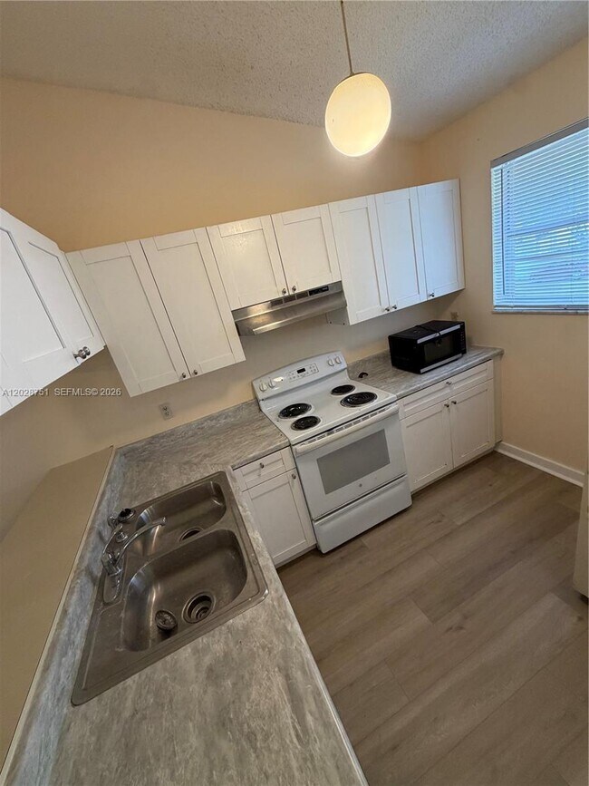 Photo - 4243 NW 114th Terrace Unit 4243