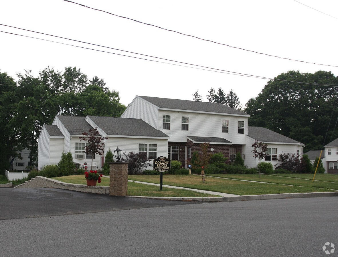 Sagamore Apartments - Sagamore Apartments