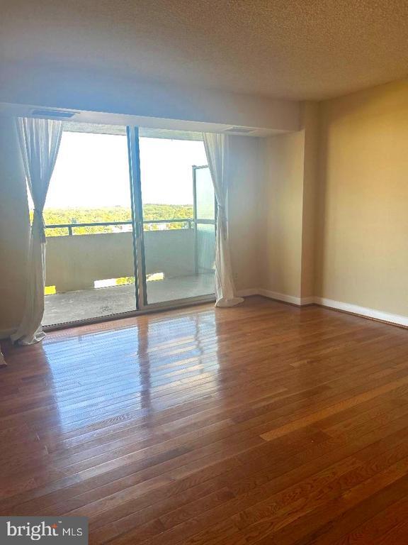 Photo - 1800 Old Meadow Rd Unit 1609