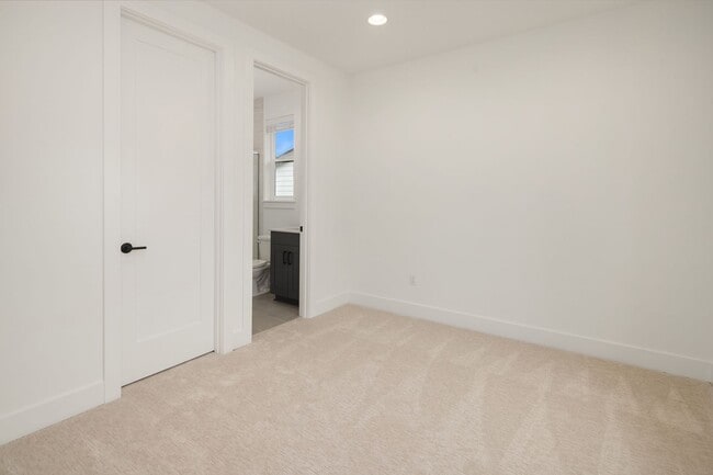 Photo - Modern Luxury Living in the Heart of Newcastle