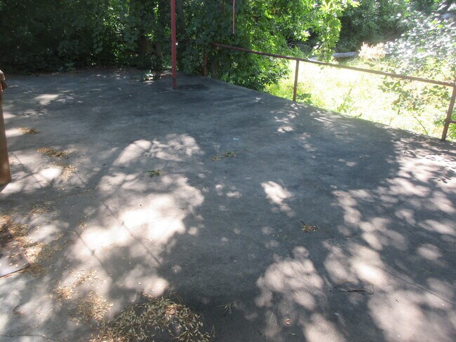 1517 4th Ave