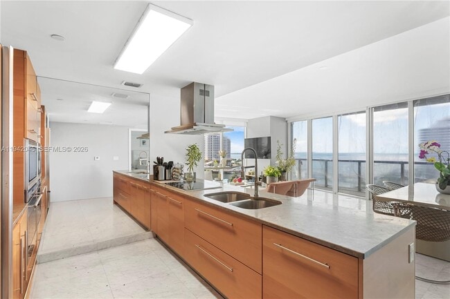 Photo - 495 Brickell Ave Unit 1001