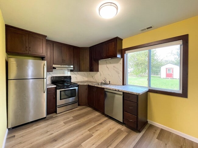 Photo - Updated 3-Bed 1-Bath Home