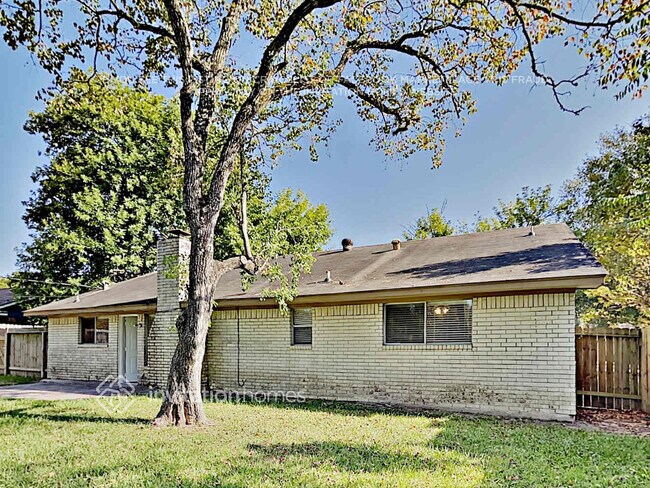 Photo - 1613 Cantrell Blvd
