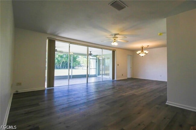 Photo - 5302 Malibu Ct