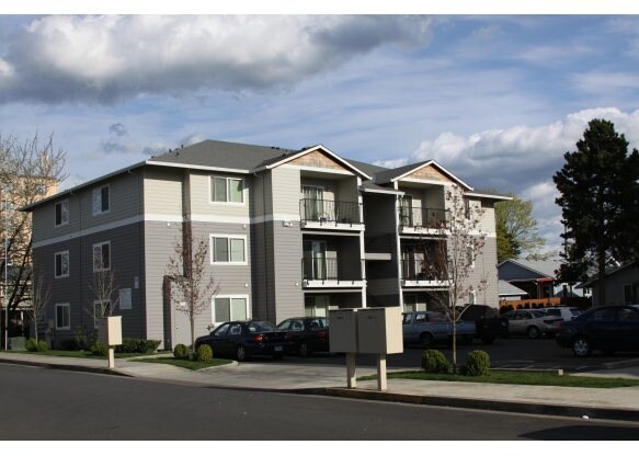 Rhine St Apartments - Rhine St Apts RH-7865