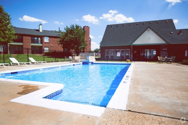 Refreshing Pool - Quail Creek Apartments and Duplexes