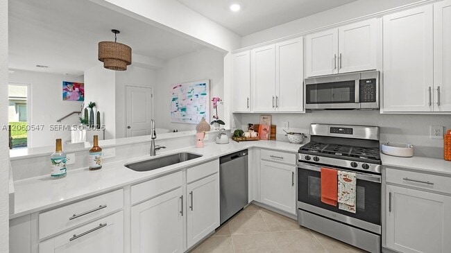 Photo - 14808 Bluewater Rd