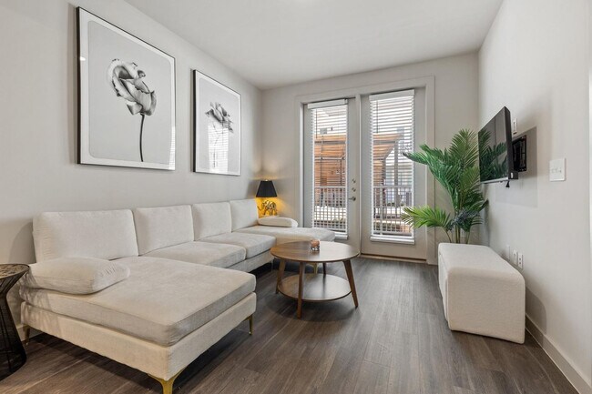 Photo - 5820 1/2 Cameron Rd Unidad FL1-ID1364166P