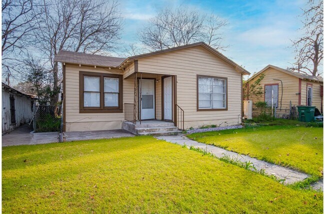 1908 Nolan St