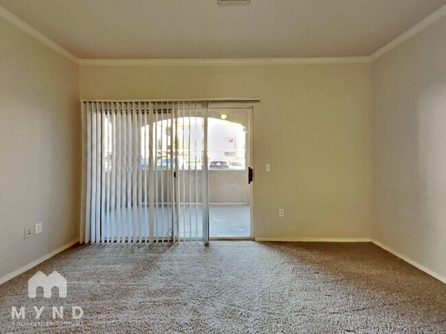 Photo - 5401 E Van Buren St Unidad 1042