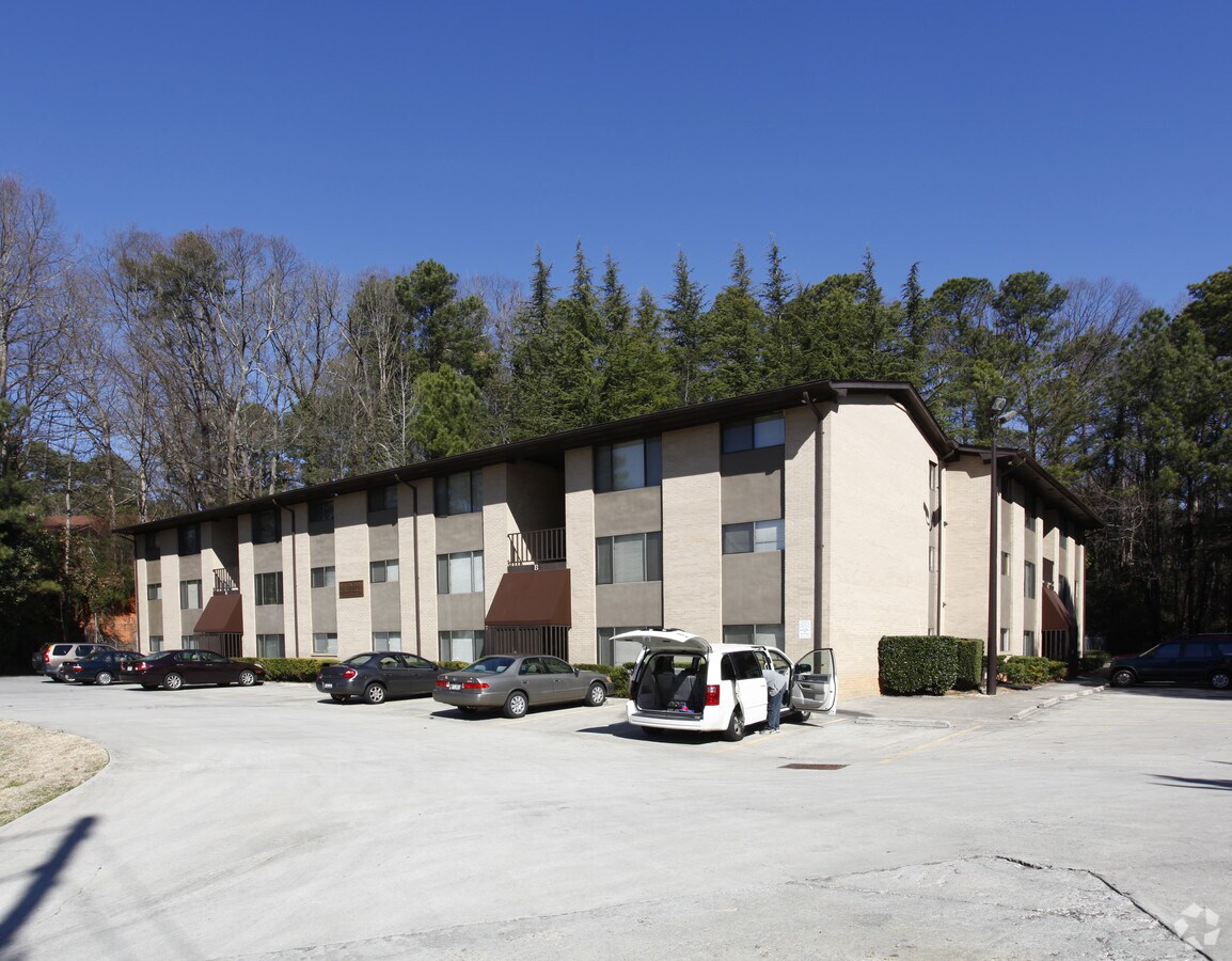 Photo - Windwood Apartments