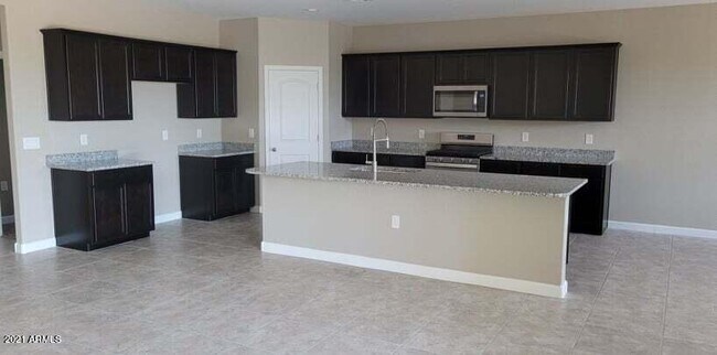 Building Photo - 3015 N Brooklyn Dr Rental