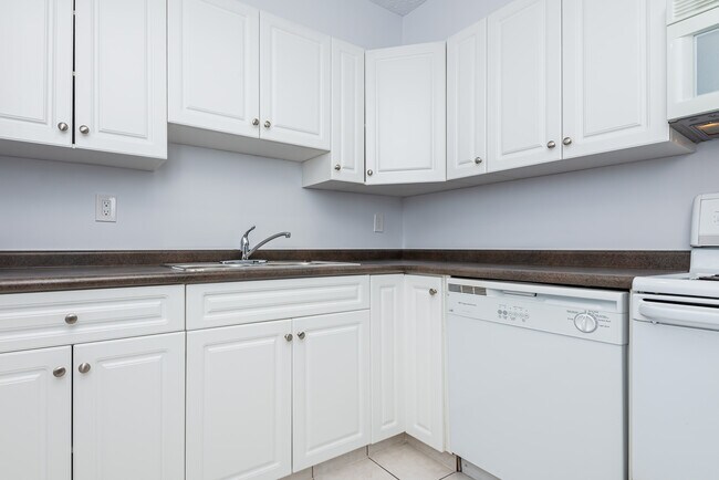 Photo - Grand Central Manor