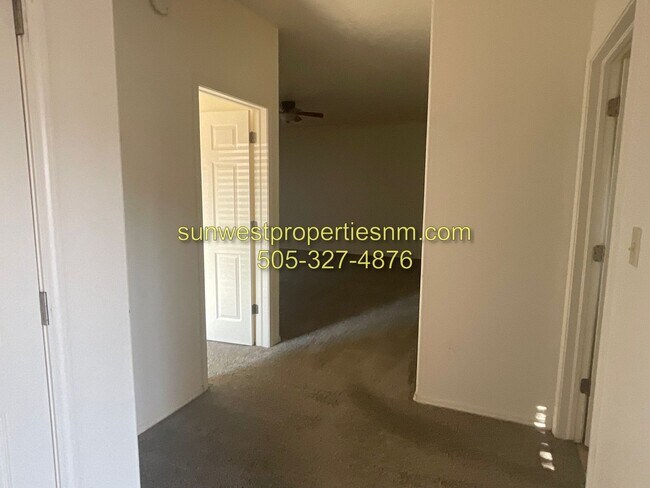 549 E Zia St