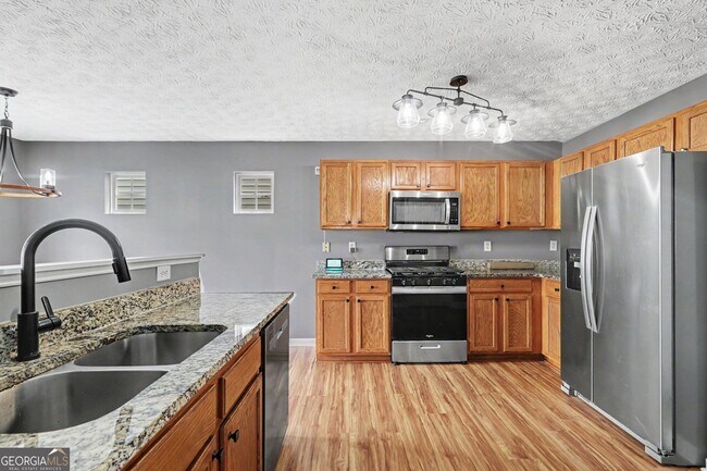 74 Slate Dr