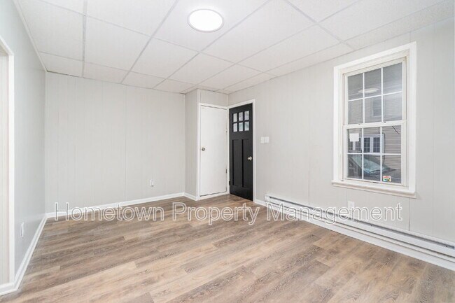 Photo - 608 North St