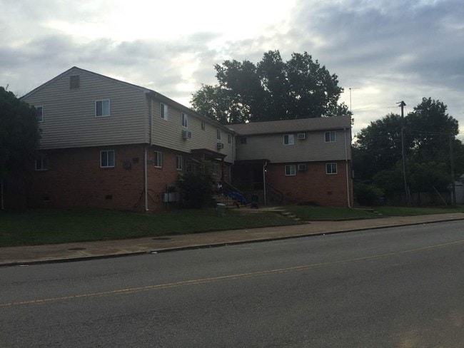 Photo - Charming 2 bedroom in Northside Richmond!