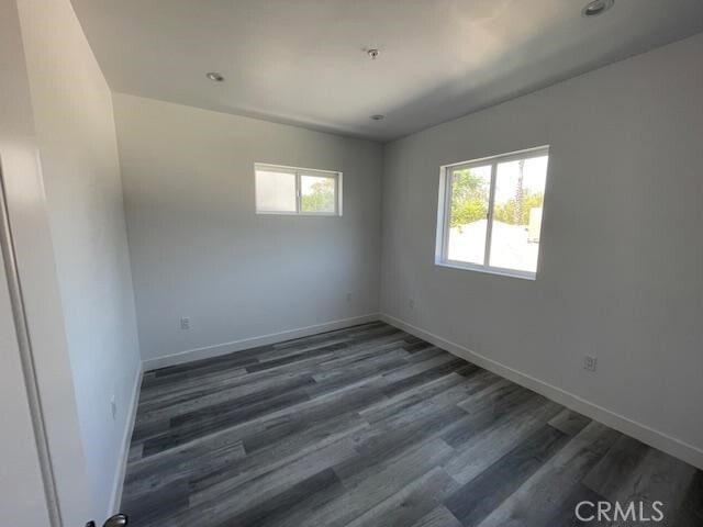 Photo - 11453 W Victory Blvd Unit 1