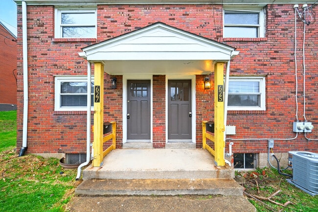 Photo - 627 2nd St Unit 625