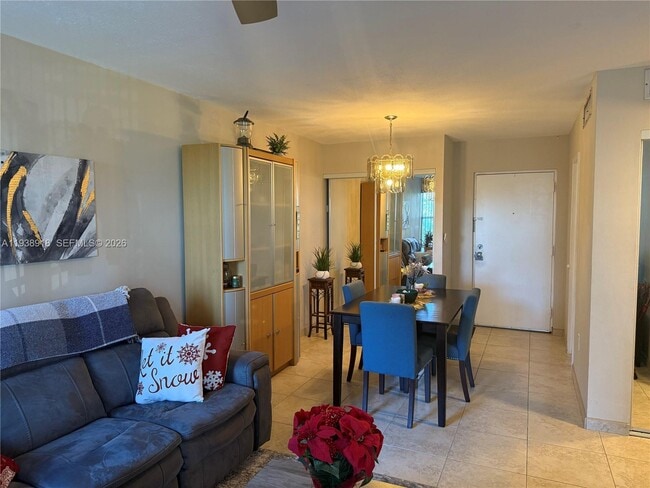 Photo - 17620 Atlantic Blvd Unit 518