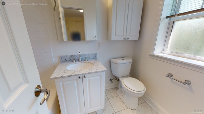 Bathroom - 188 Sherman Rd Unit 1