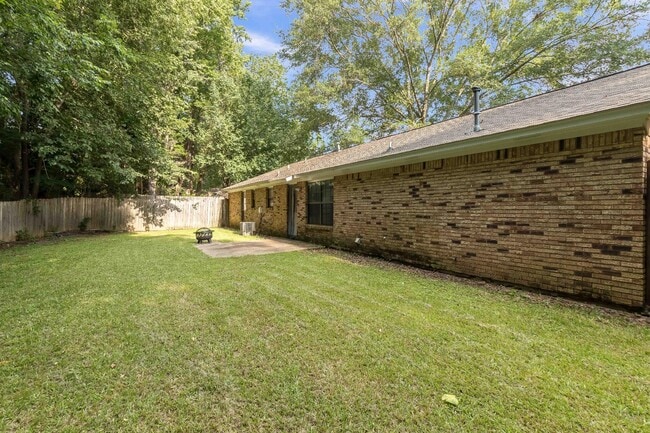 Photo - 201 Shadow Cove