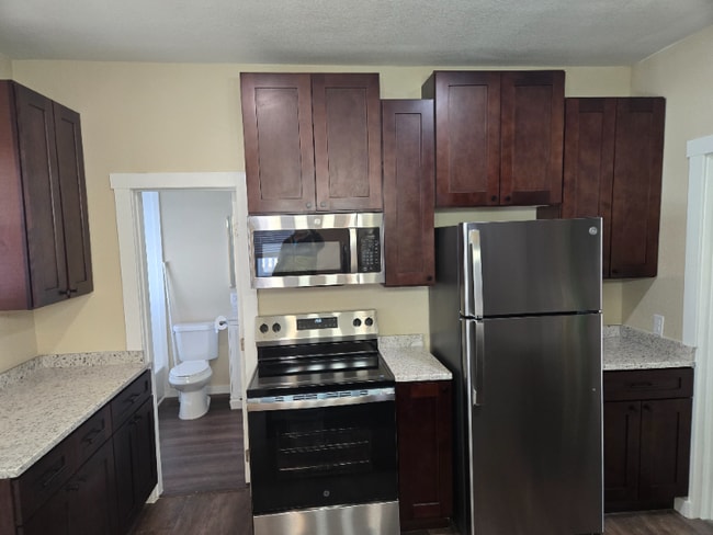 Photo - 105 Elbow Ct