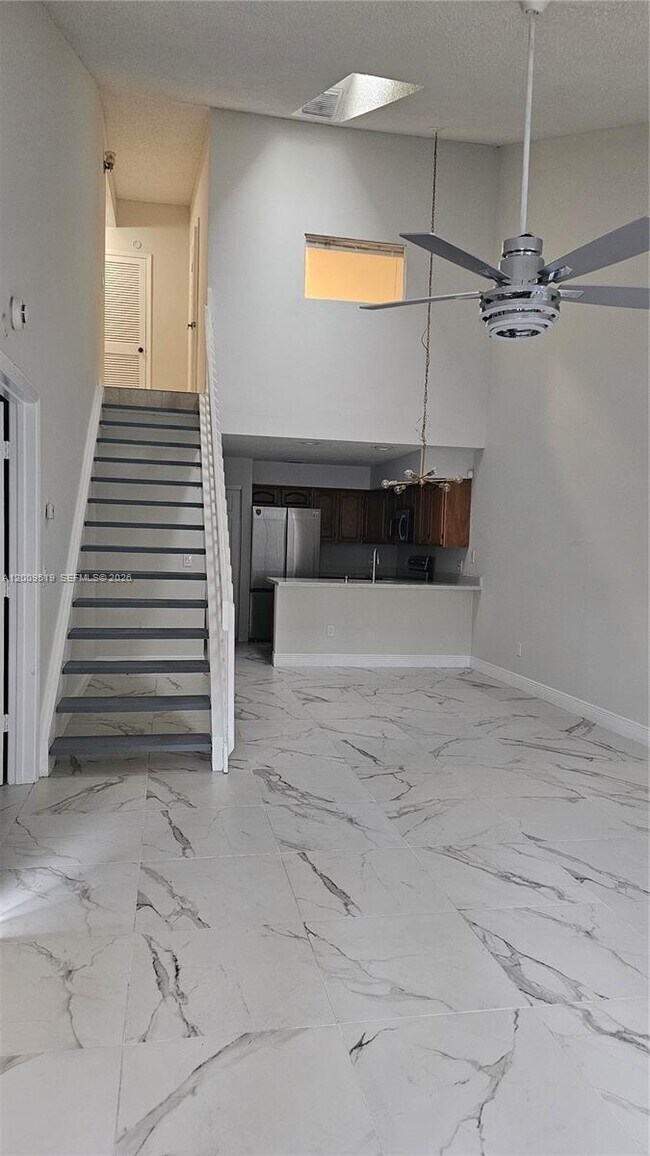 Photo - 1953 Players Pl