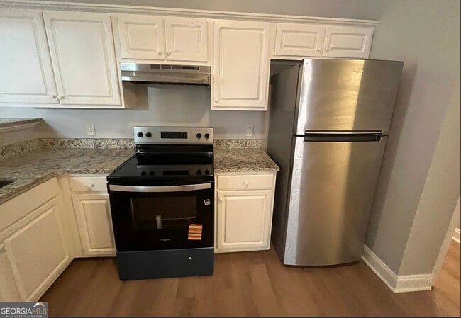 Photo - 170 Fair Oaks Dr