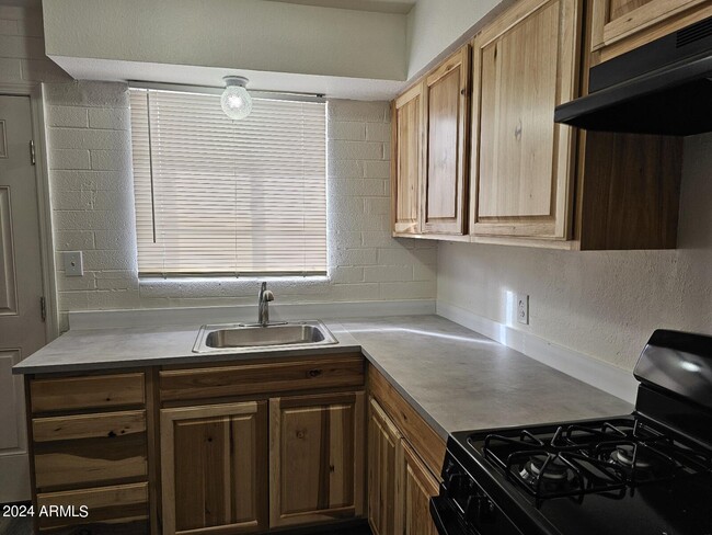 Photo - 2401 N Amarillo St Unit 2