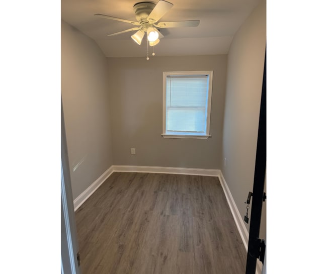 Photo - 1271 Limit Ave Unit 1A Available $700