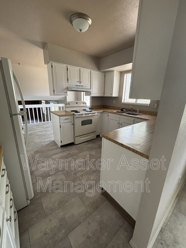 Photo - 6625 Snowbird Dr