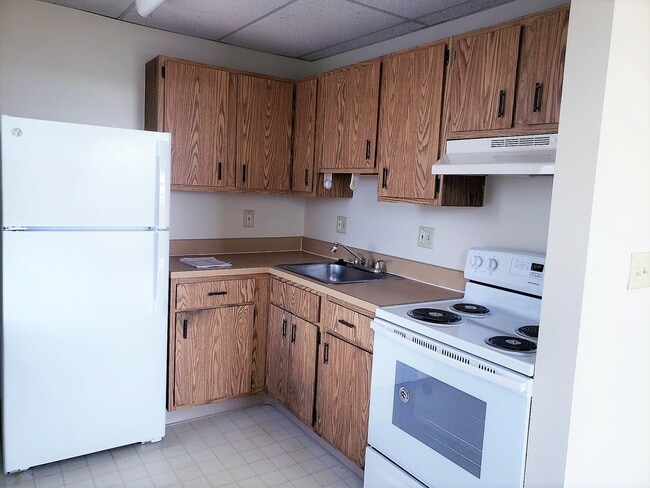 Photo - Burritt House