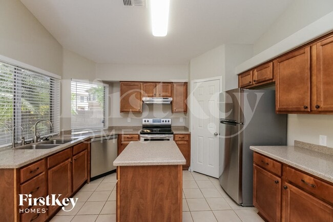 Photo - 934 E Elgin St