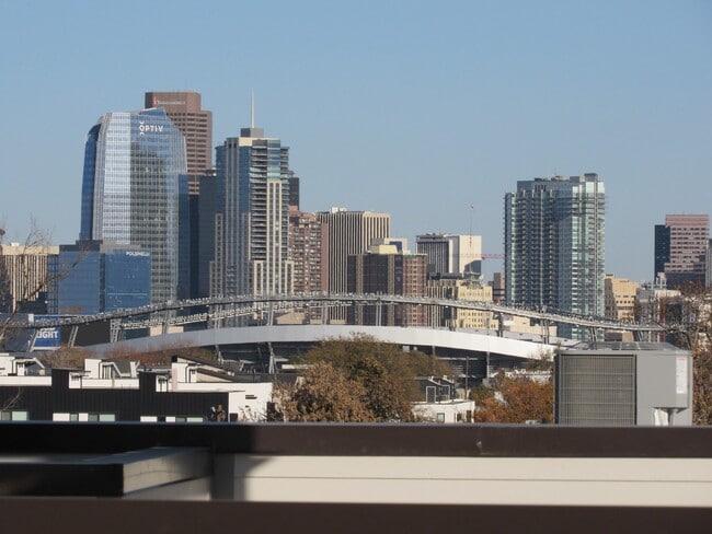 Building Photo - Town home a Block away from Sloan's Lake with roof top Deck