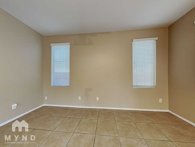 Photo - 9924 E Edgewood Ave