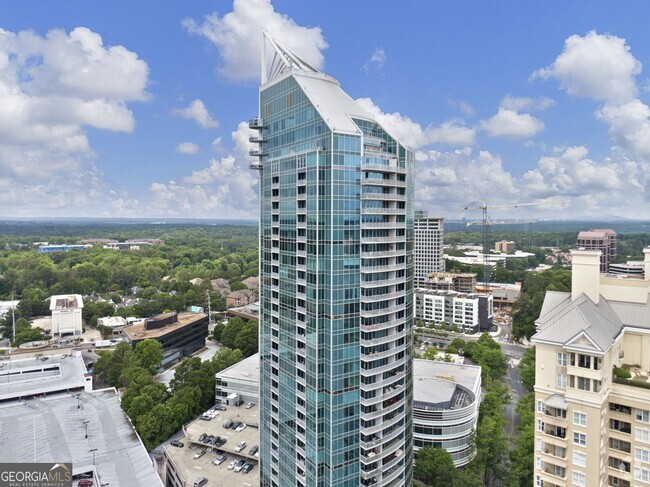 Building Photo - 3338 Peachtree Rd Unit 3001 Rental