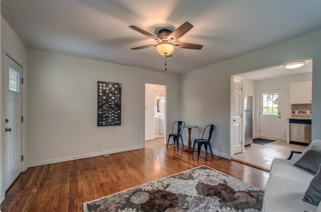 Photo - 2 bd/ 1bth w/ heated storage shed, fenced ...