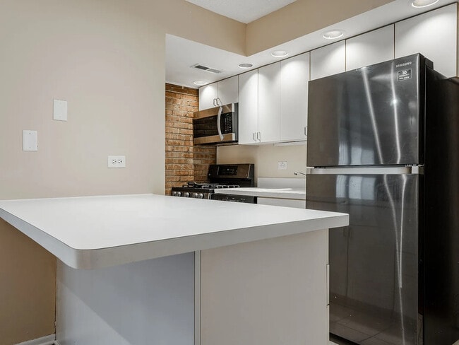 Photo - 713 W Diversey Pkwy Unit #7