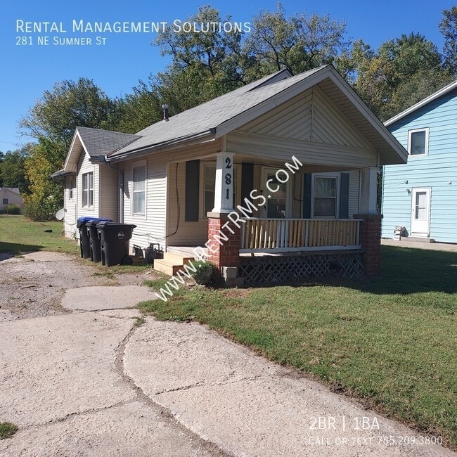 Photo - 281 NE Sumner St