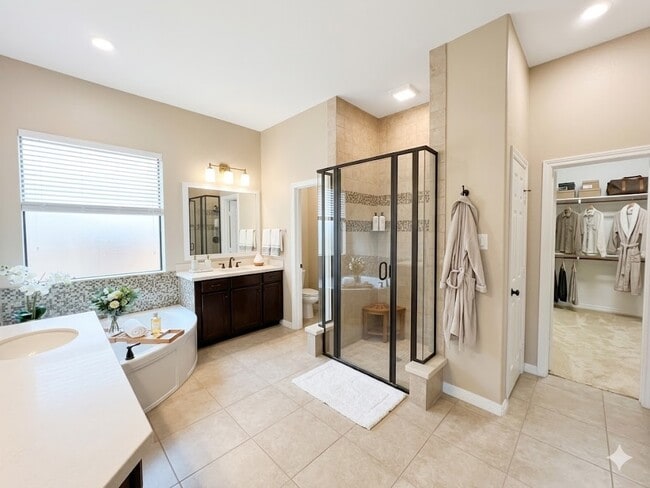 Photo - 7007 Fall Creek Ln