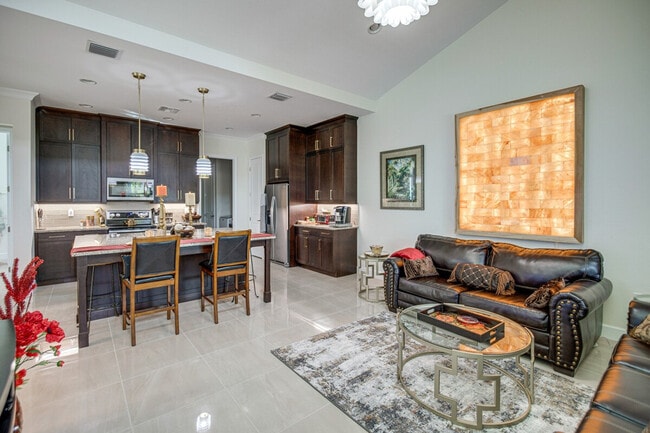 Building Photo - 7204 Cayo Coco Ln Unit ID1306991P