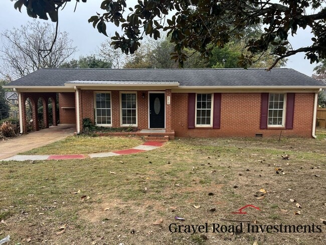Building Photo - Charming 3-Bedroom Brick Home in a Quiet Cul-de-Sac